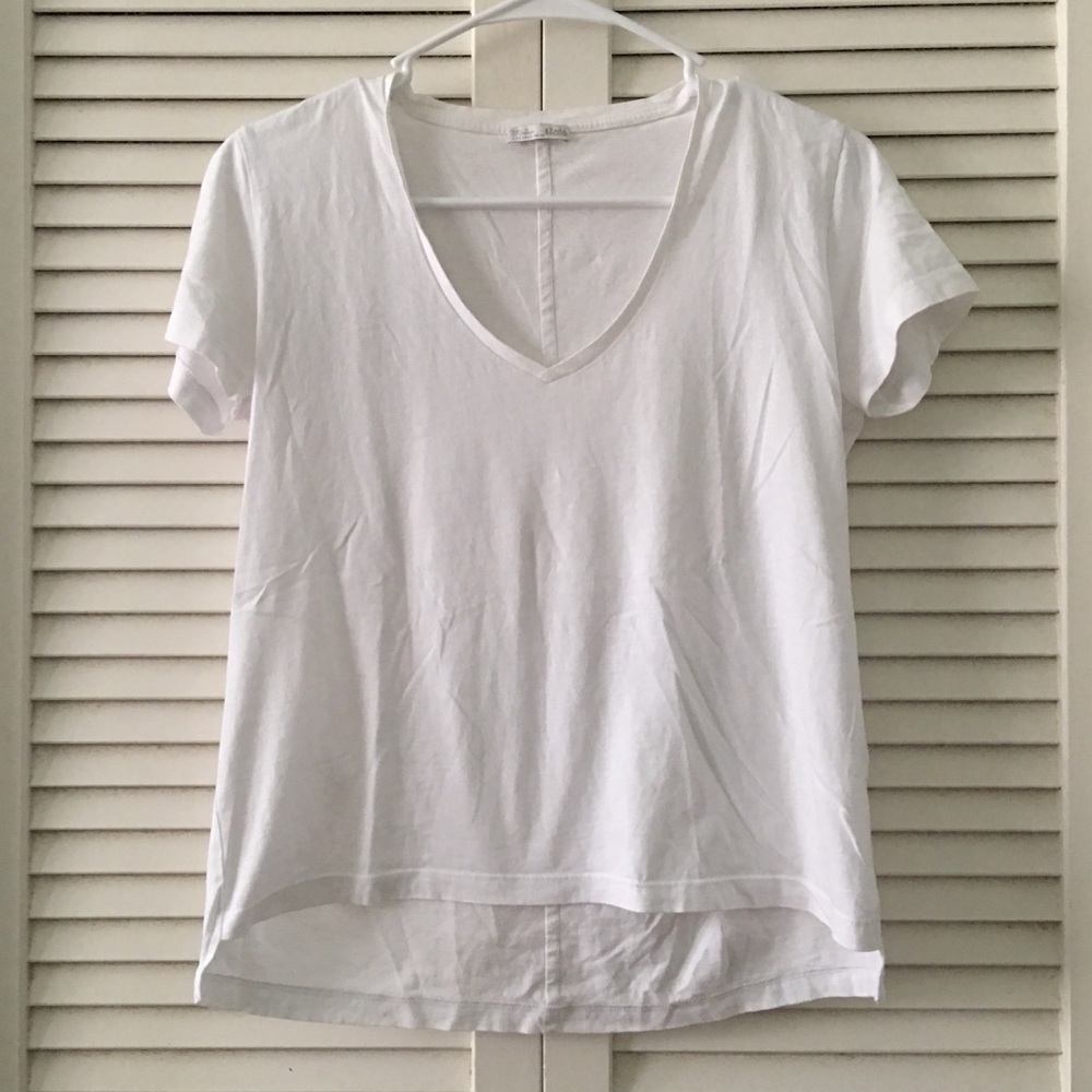Zara W&B Collection - V neck tee